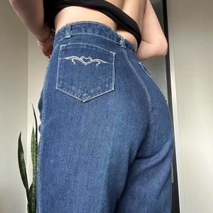 Vintage 90s Heart Embroidered High-Waisted Jeans